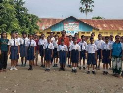 Raup Dana Ratusan Juta dari Korporat, Content Creator-KOL Muhammad Carlos Bangkitkan Akses Pendidikan bersama Runcing Foundation
