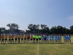 Tim Sepak Bola Porprov Kota Malang Uji Coba dengan Bhayangkara EPA U20di Stadion Polda Jatim