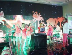 Ijen Suites Malang Gelar Tahun Baruan ala Negeri Barbie