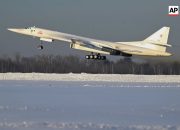 Putin Terbangkan Bomber Berkemampuan Nuklir, Kode Keras untuk Barat Jelang Pemilu Rusia