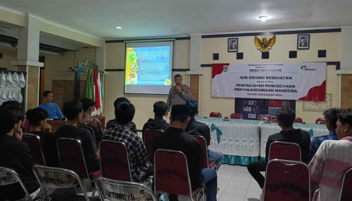 Polsek Pakis Bersama Pemuda-Remaja Desa Tirtomoyo Sosialisasikan Bahaya Narkoba
