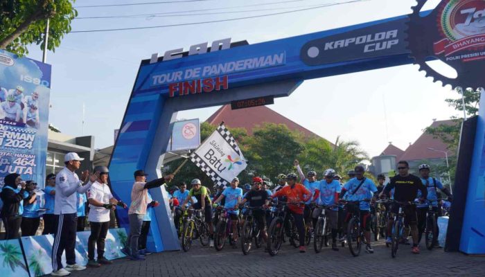 Fun Bike Panderman Turut Meriahkan Hari Bhayangkara ke 78 Polda Jatim