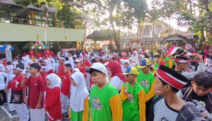 SDN Tunjungsekar 5 Kota Malang Meriahkan Peringatan HUT ke-79 Kemerdekaan RI