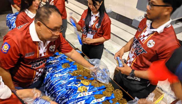 Ketum PWI Pusat Puji Malang Night Run 2024 SIWO PWI Malang Raya