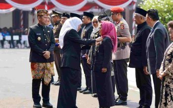 Perjuangkan Koperasi dan Ekonomi Kerakyatan Selama Tiga Dekade, Sri Untari Raih Lencana Emas